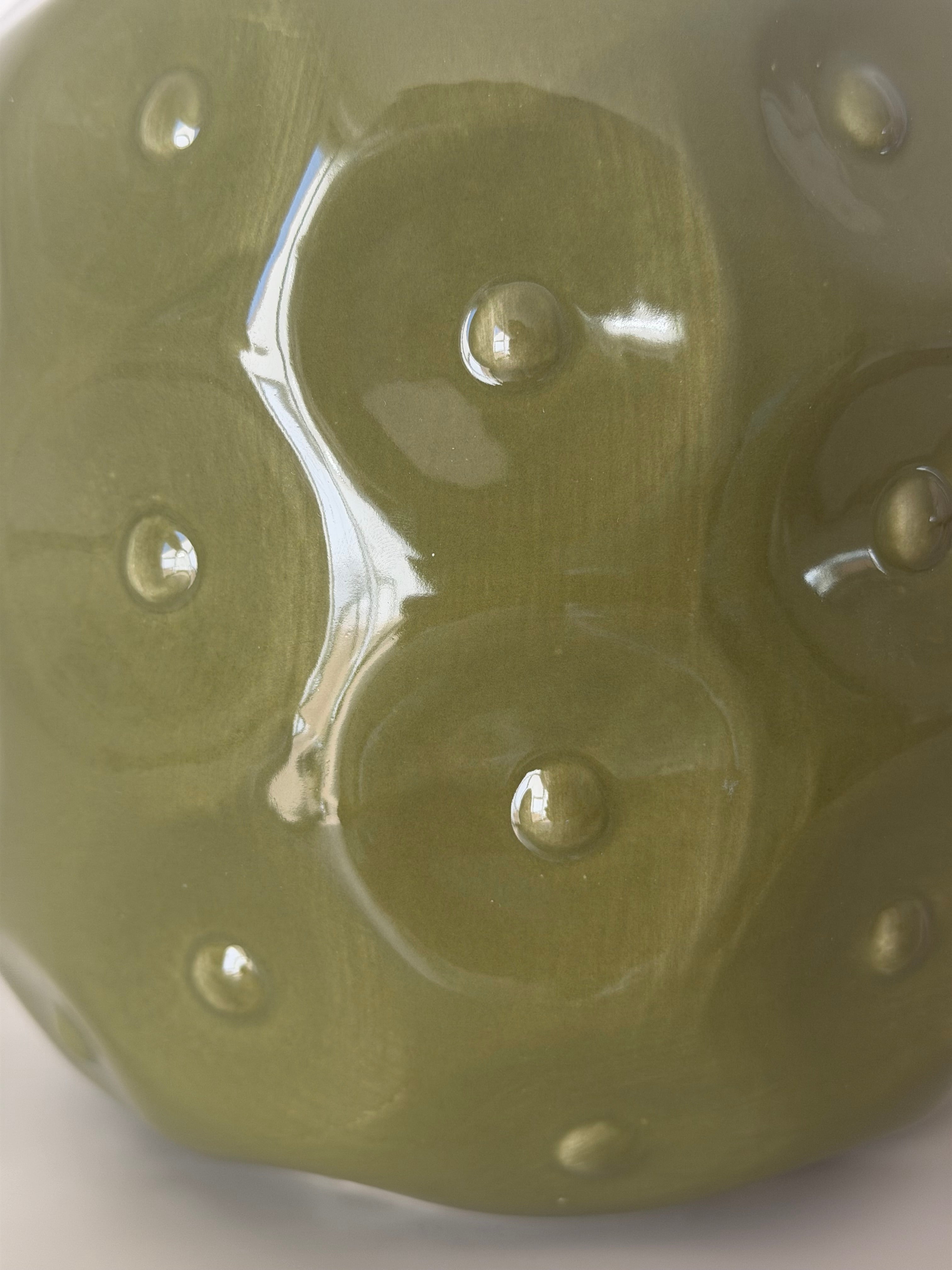 Vase pot Pigna